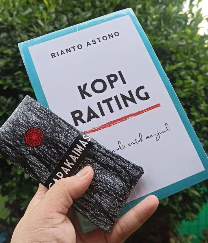review buku kopiraiting
